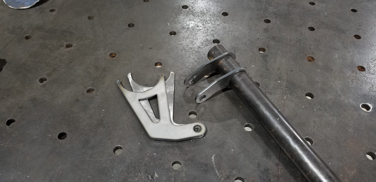 Universal Shock Relocation kit Castle Manufacturing